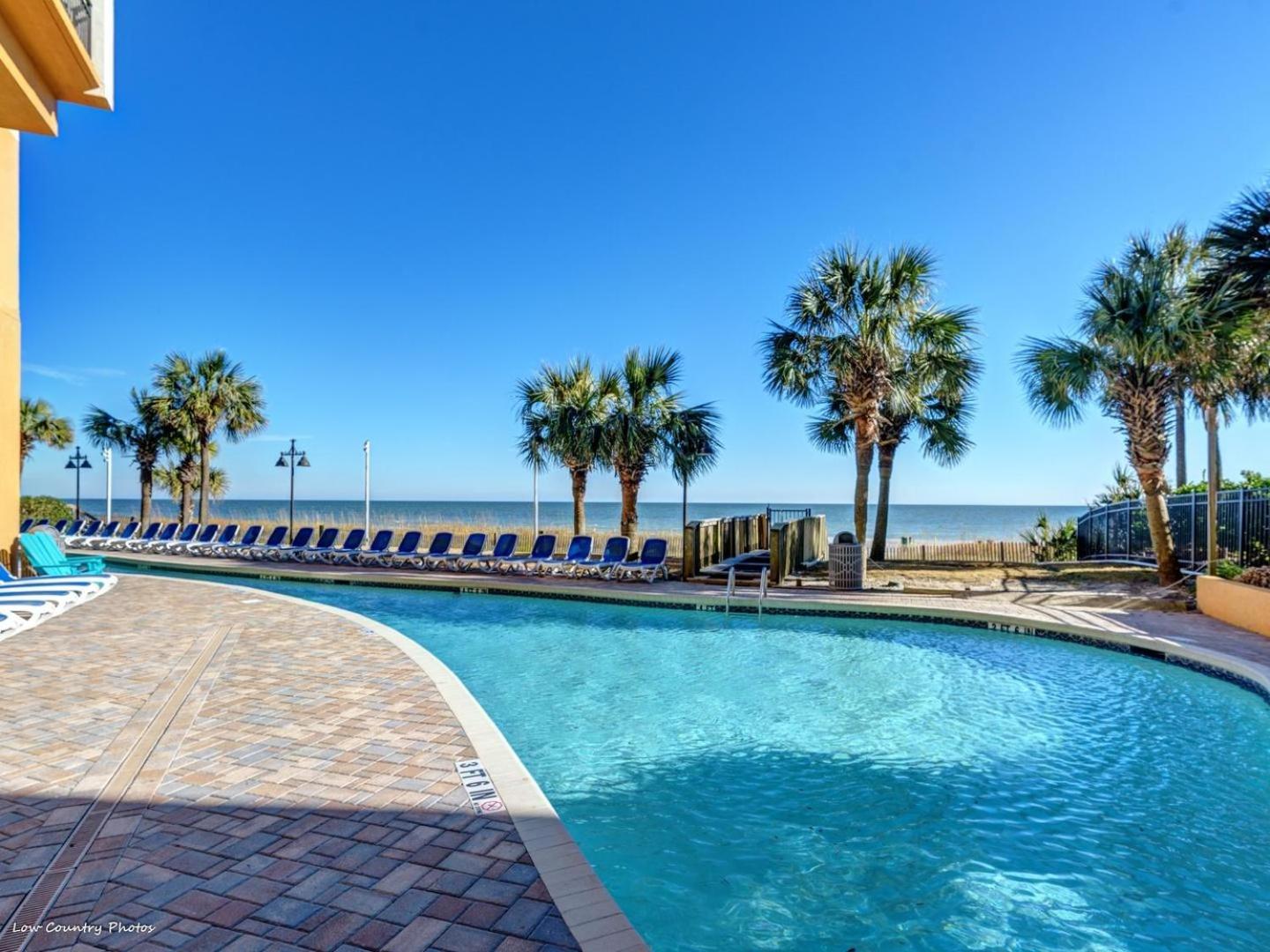 Enticing Ocean View Condo Located On The Blvd, Wifi Included, Monthly Winter Ren Миртъл Бийч Екстериор снимка